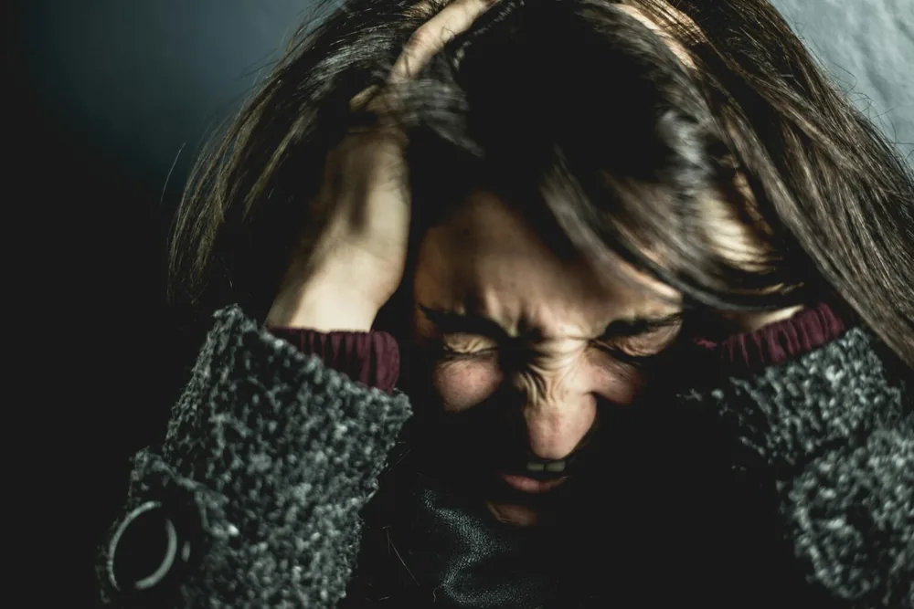 QUANDO A ANGÚSTIA FALA: A escuta psicanalítica do sofrimento